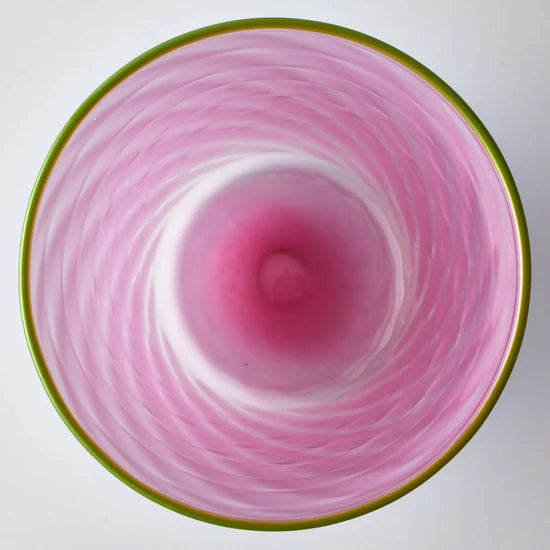 螺旋状の色ガラス