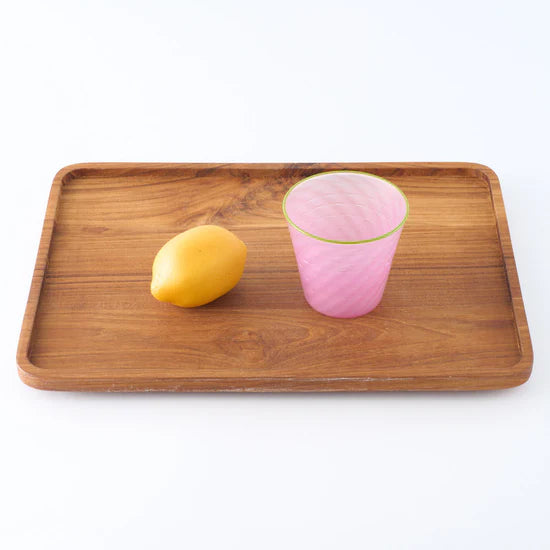 螺旋状の色ガラス